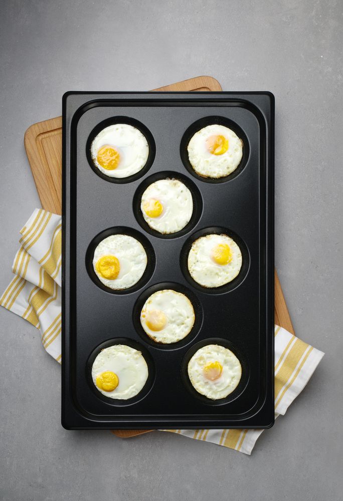 Bakplaat voor eieren, met anti-aanbak coating CONVECTOMAT EGGPLATE, HENDI, GN 1/1, Zwart, 530x325x(H)26mm