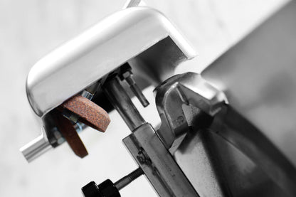 Snijmachine Profi Line 195, HENDI, Profi Line, 230V/200W, 400x400x(H)330mm